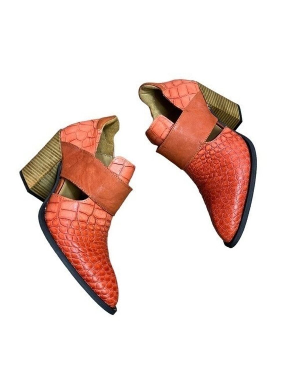 John Fluevog Room 502 Orange Croc Skin Ankle Booties Women Size 10